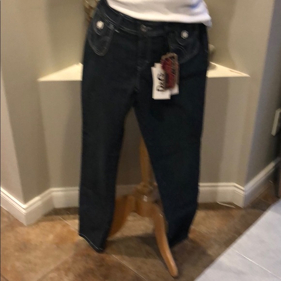 Dolce and Gabbana set jeans and white tank top - Picture 2 of 9